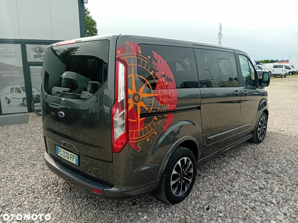 Ford Tourneo Custom - 5