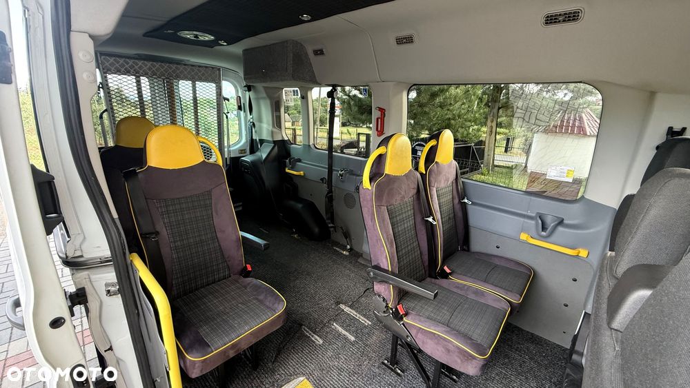 Ford Transit - 14