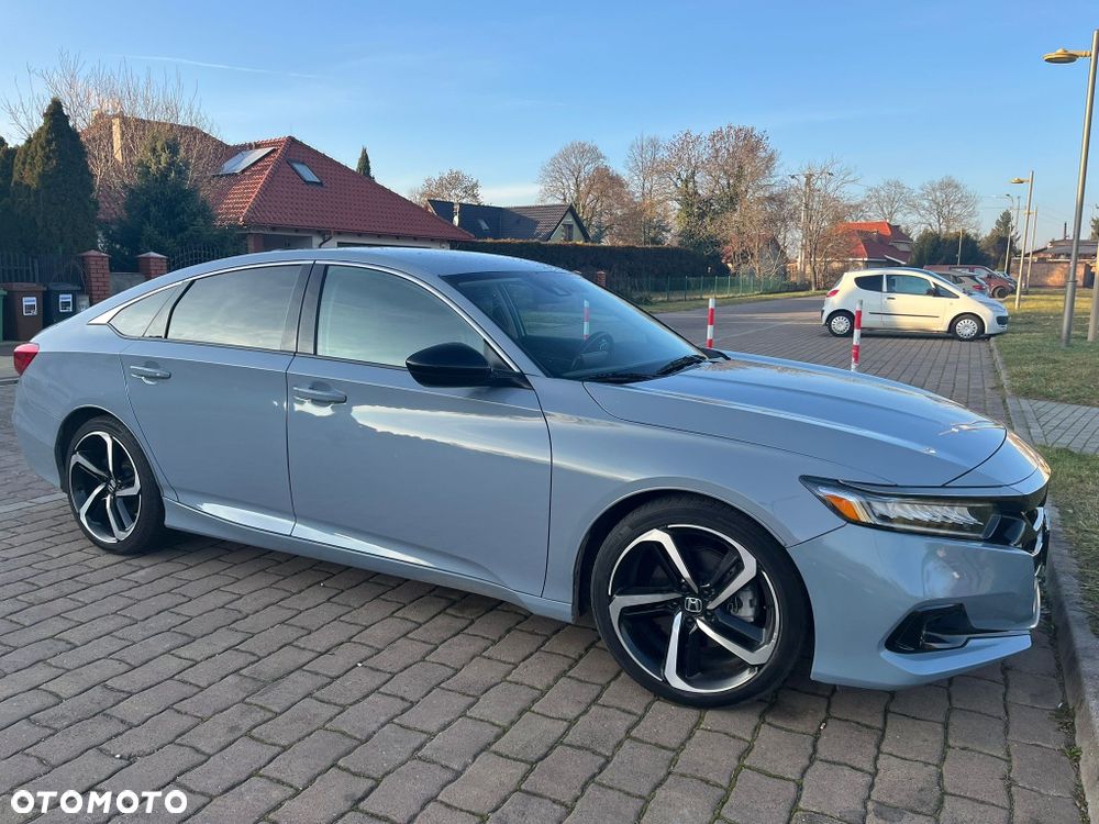 Honda Accord - 4