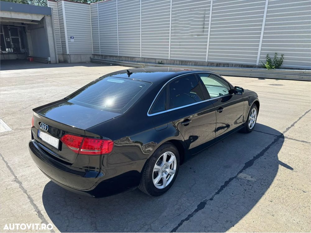 Audi A4 Avant 2.0 TDI Multitronic - 5
