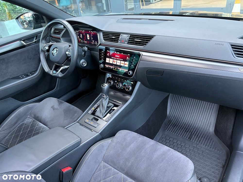 Skoda Superb 2.0 TSI 4x4 Sportline DSG - 17