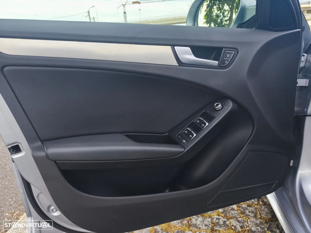 Audi A4 Avant 2.0 TDI - 15