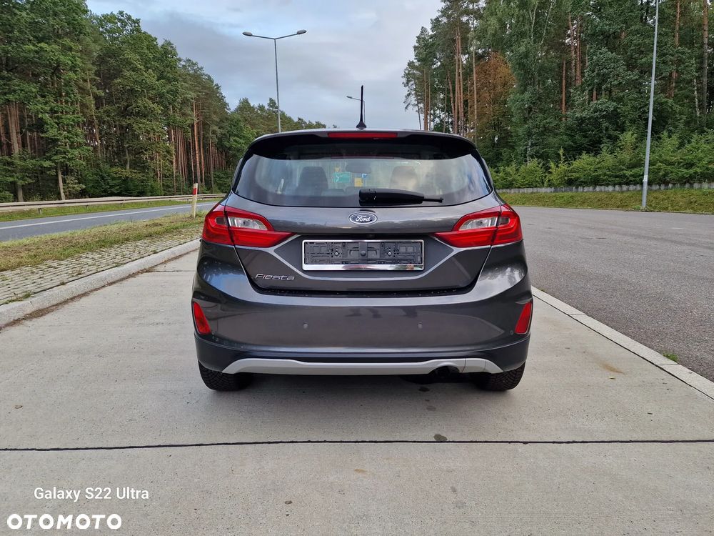 Ford Fiesta - 8