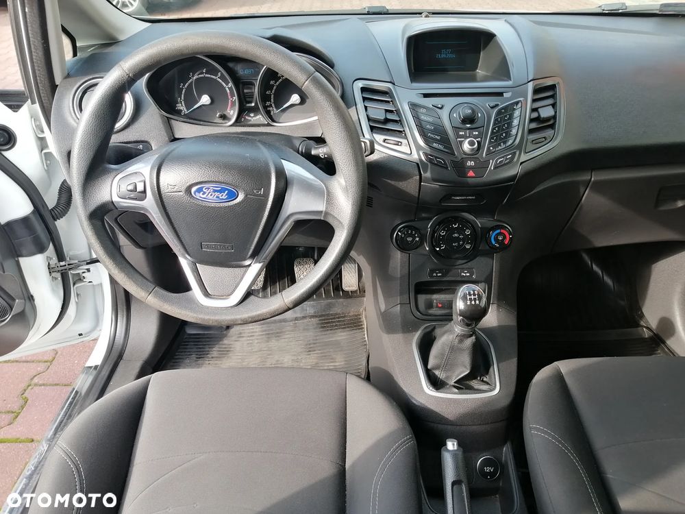 Ford Fiesta - 13