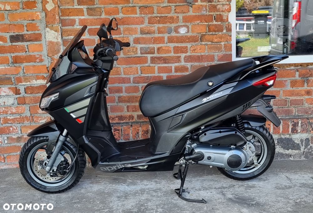 Aprilia SX - 5