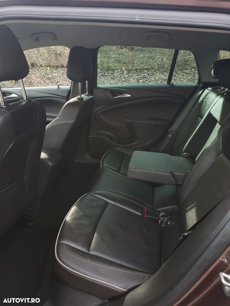 Opel Astra 1.6 CDTI DPF ecoFLEX Sports TourerStart/Stop Exklusiv - 9