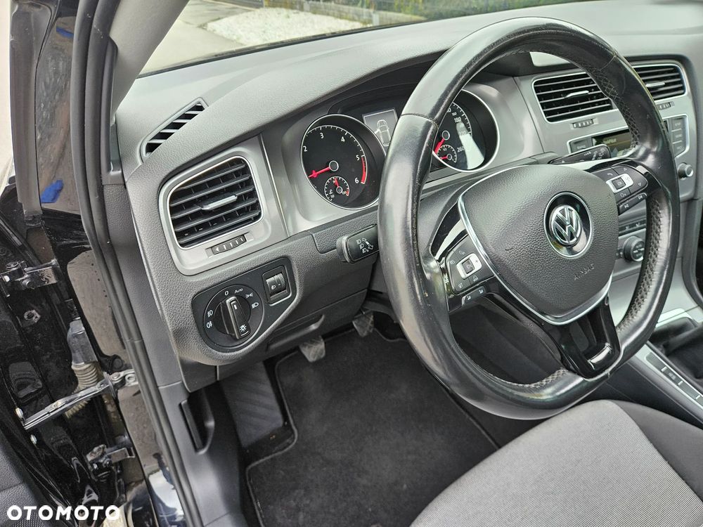 Volkswagen Golf 1.6 TDI BlueMotion Technology Comfortline - 11