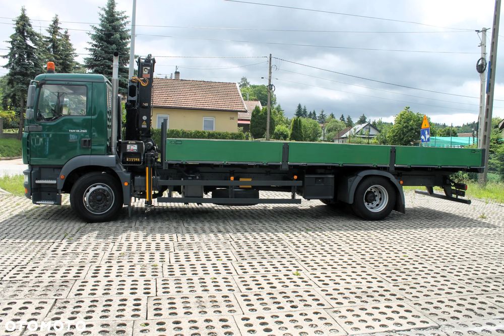 MAN TGM  18.280 żuraw hiab 122 skrzynia  7.2M - 10