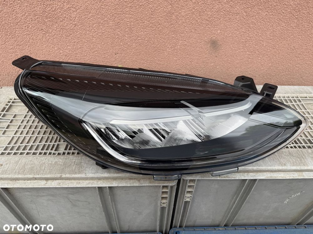 Lampa przednia FORD FIESTA MK8 LIFT FULL LED PRAWA EUROPA ORYGINALNA