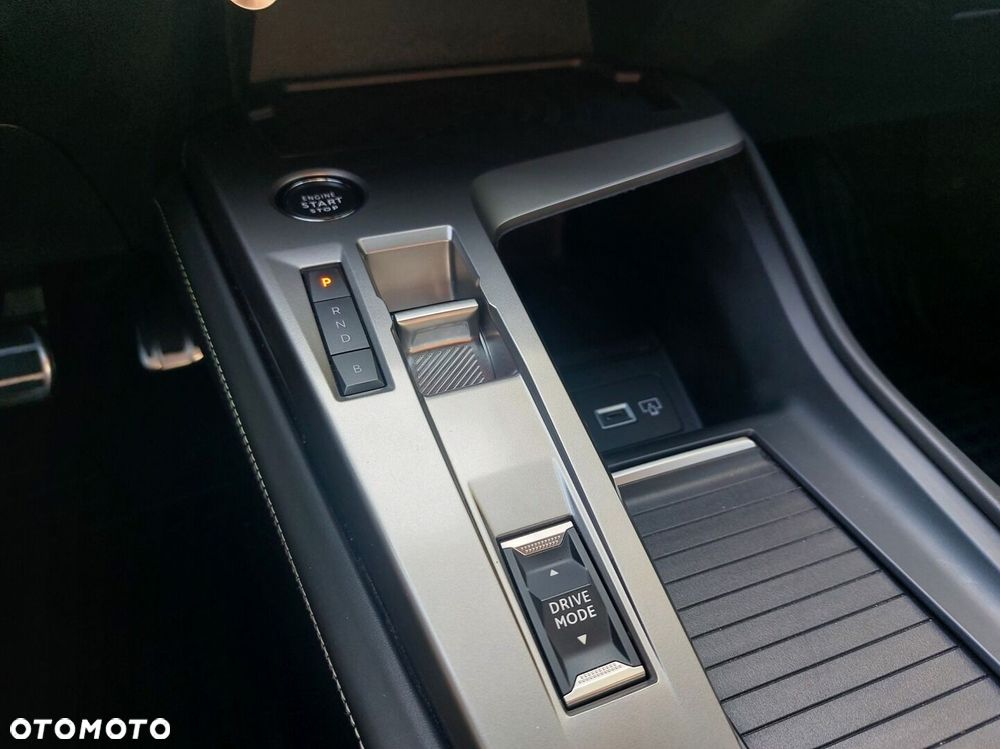 Peugeot 408 - 22