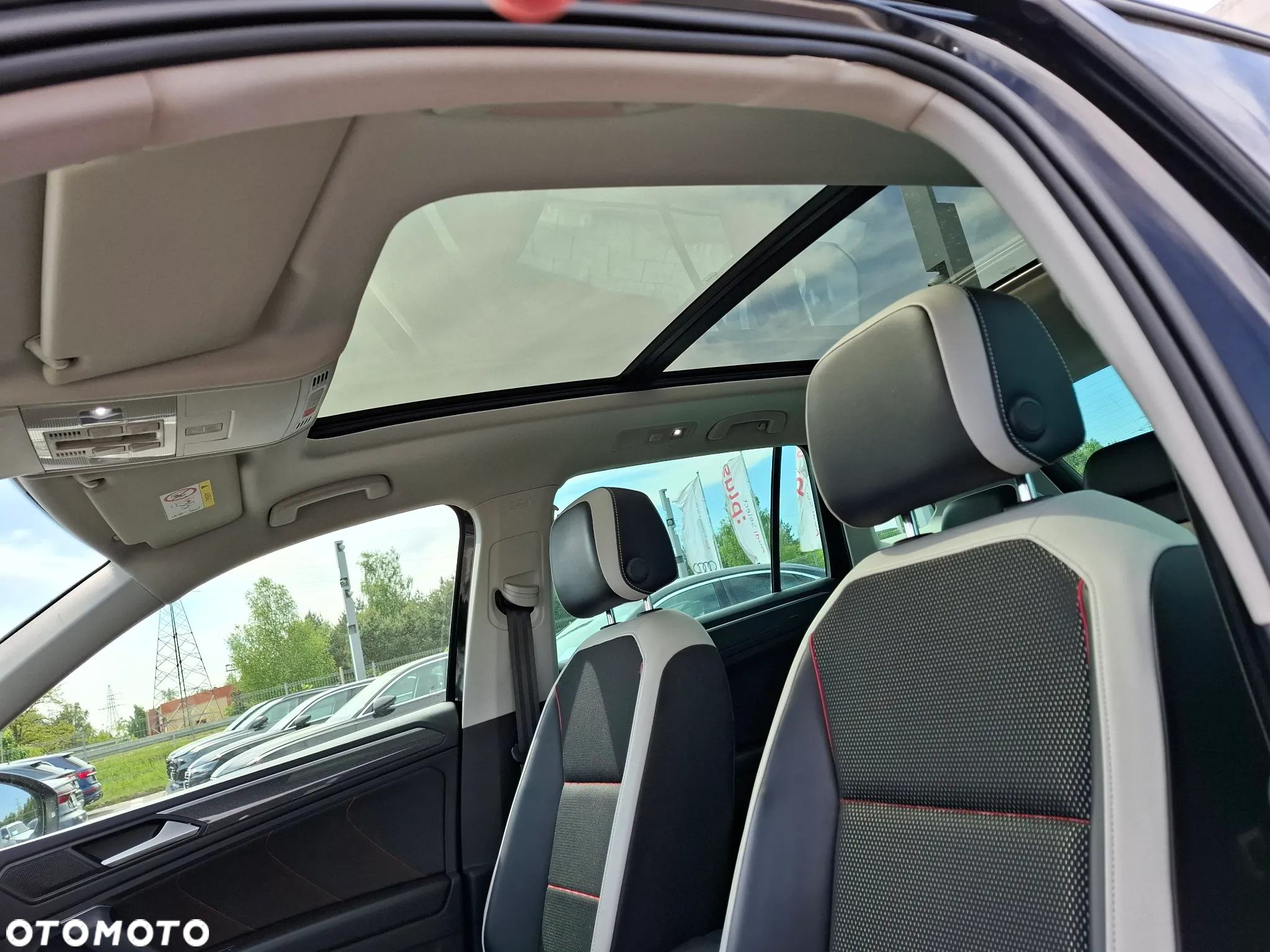 Volkswagen Tiguan 2.0 TDI SCR Urban Sport - 21