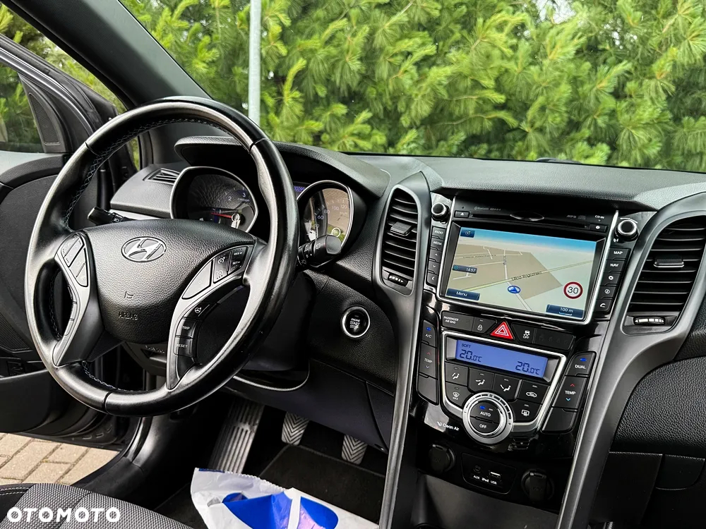 Hyundai i30 1.6 CRDi BlueDrive Go - 33