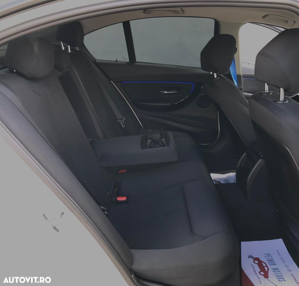 BMW Seria 3 - 15