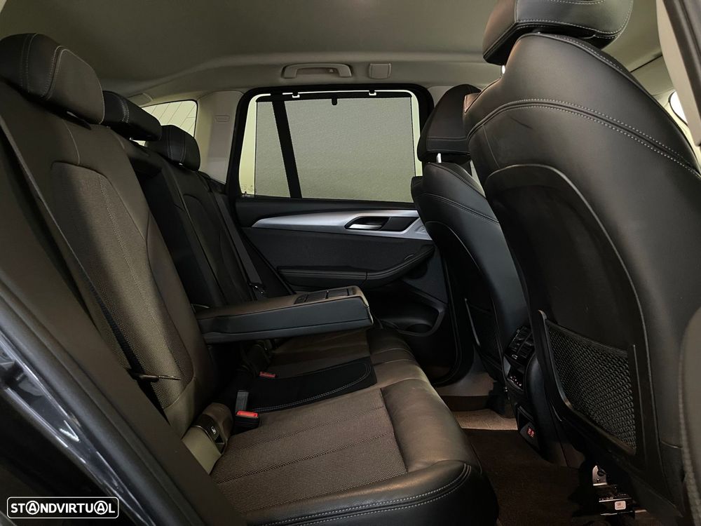 BMW X3 30 e xDrive - 18