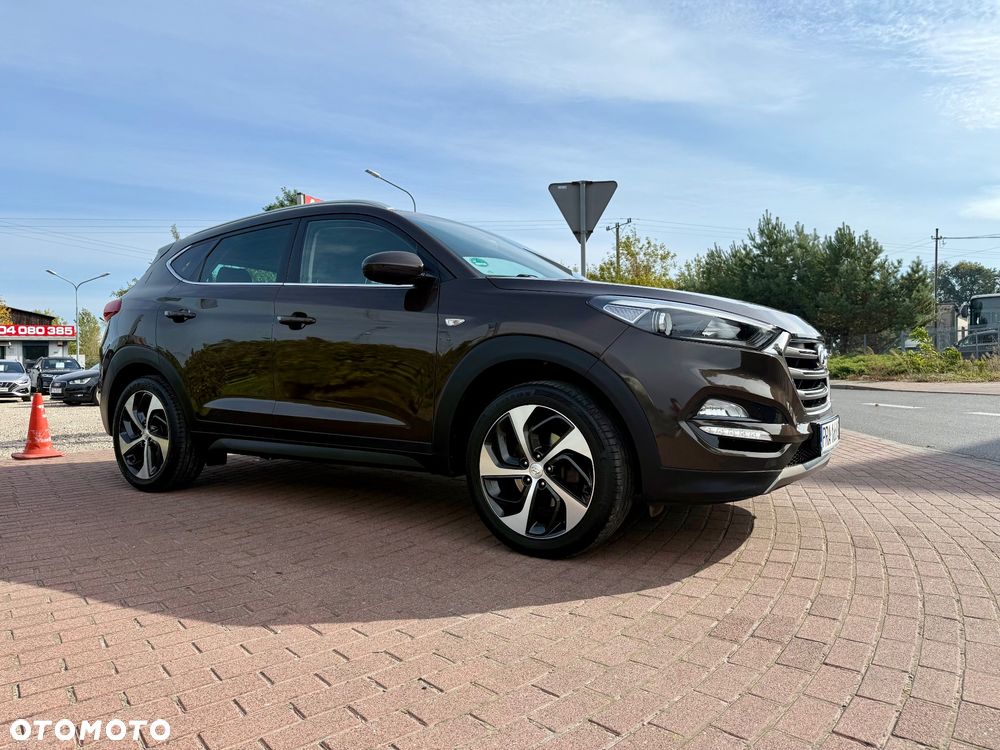 Hyundai Tucson 1.6 GDI BlueDrive Style 2WD - 24