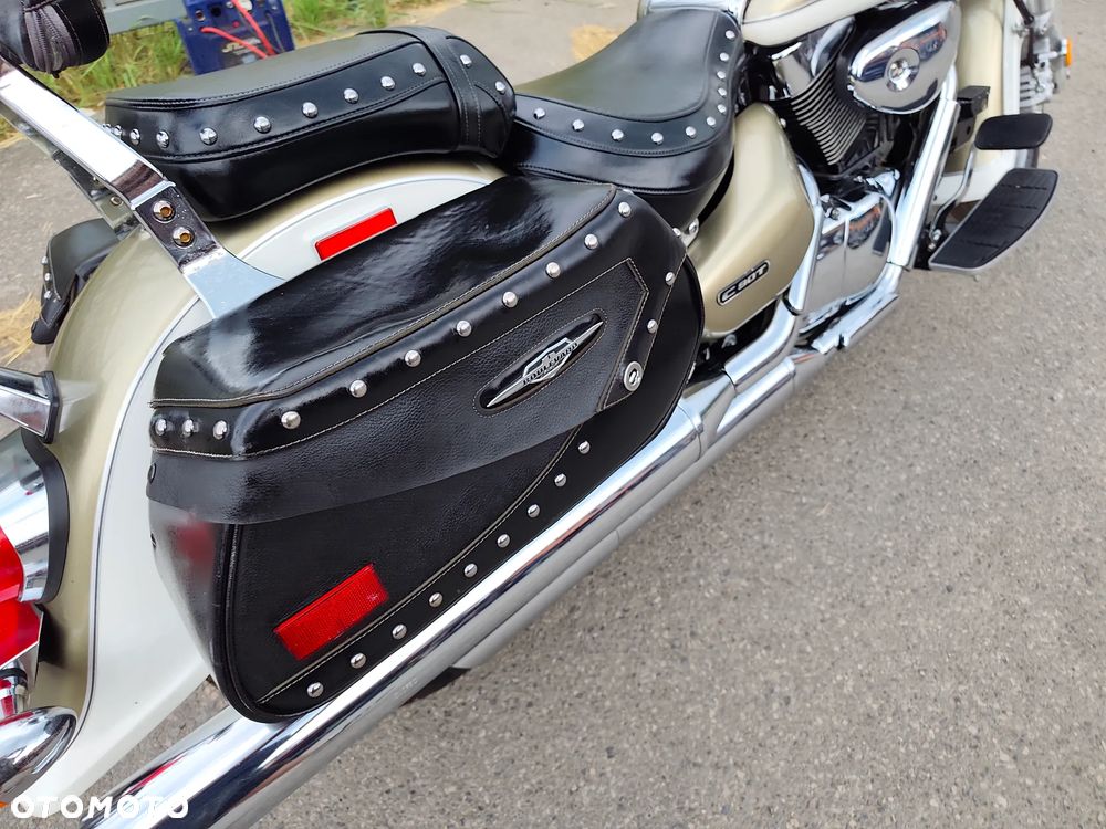 Suzuki VL 1500 Intruder LC - Boulevard C90 - 26