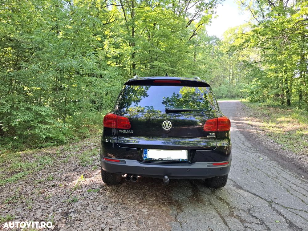 Volkswagen Tiguan 2.0 TDI 4Motion DSG Track & Style - 4