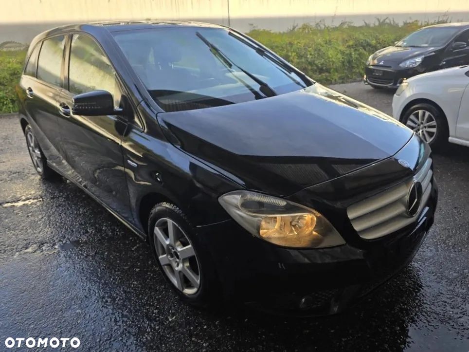 Mercedes-Benz Klasa B 180