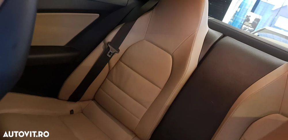 Mercedes-Benz E 220 CDI DPF BlueEFFICIENCY 7G-TRONIC Avantgarde - 6