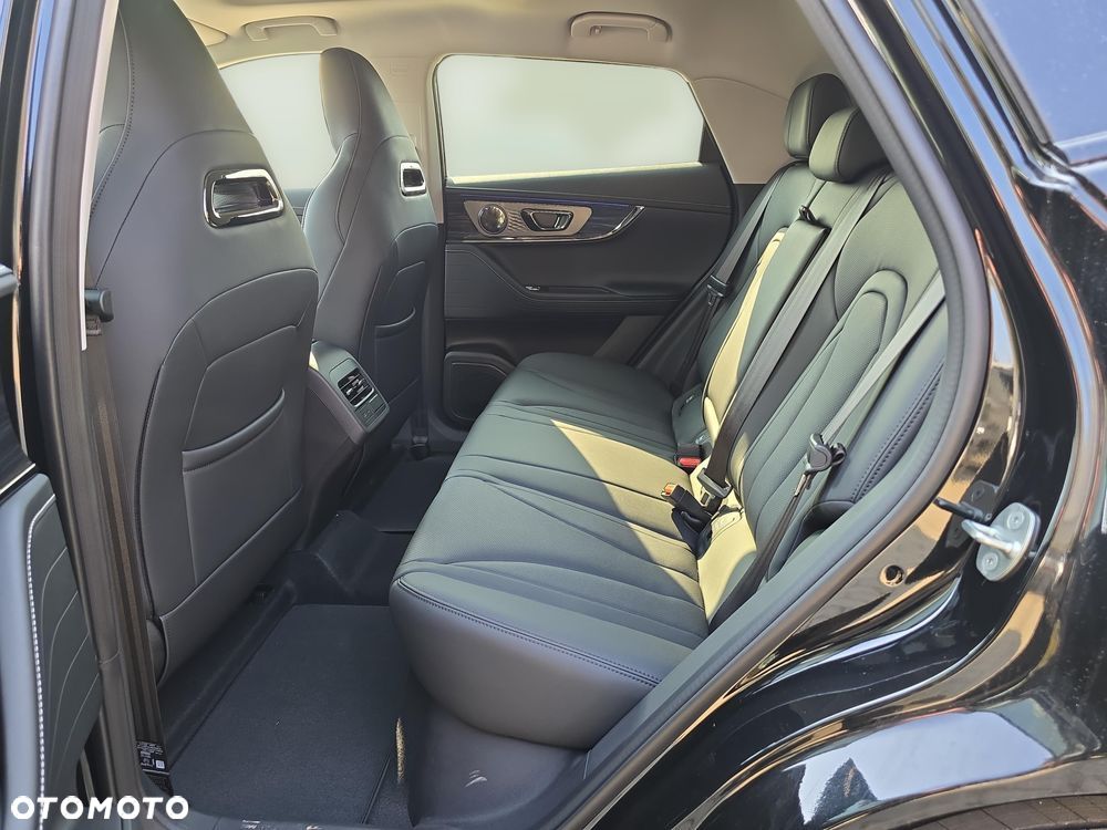 Omoda 5 1.5 T-GDI Hybrid Premium DHT - 11