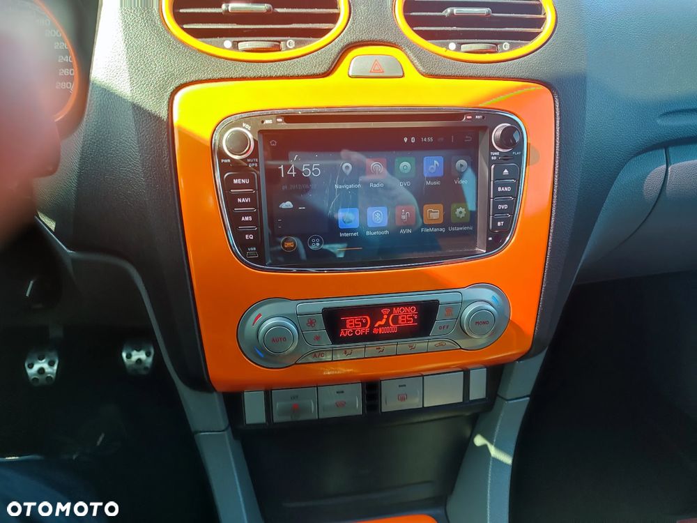 Ford Focus - 18