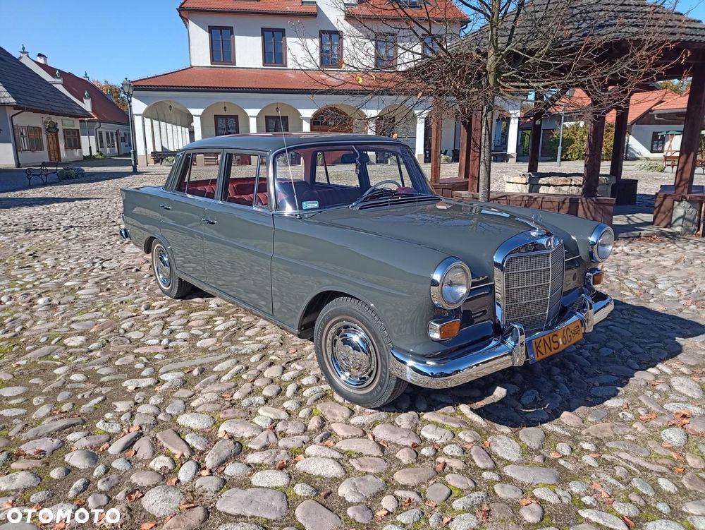 Mercedes-Benz Klasa E - 2