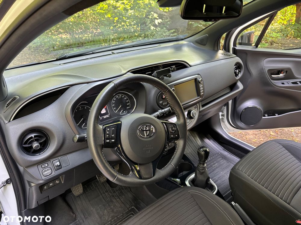 Toyota Yaris 1.5 Selection - 16