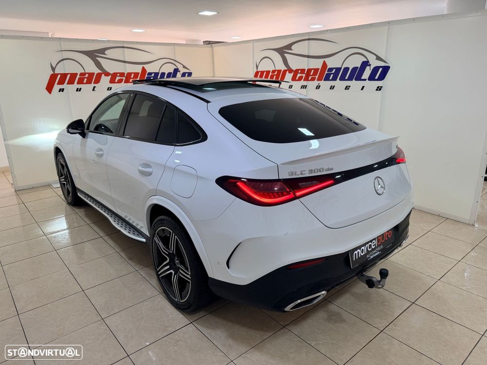 Mercedes-Benz GLC 300 de Coupe 4Matic - 10