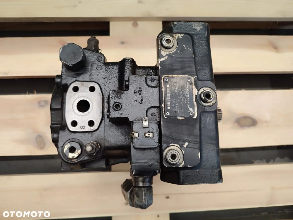 Pompa jazdy BRUENINGHAUS HYDROMATIK A4VG56DA1D2 32R NZC02F003S - 2
