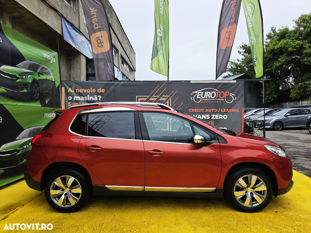 Peugeot 2008 1.2 L PureTech STT Allure - 5