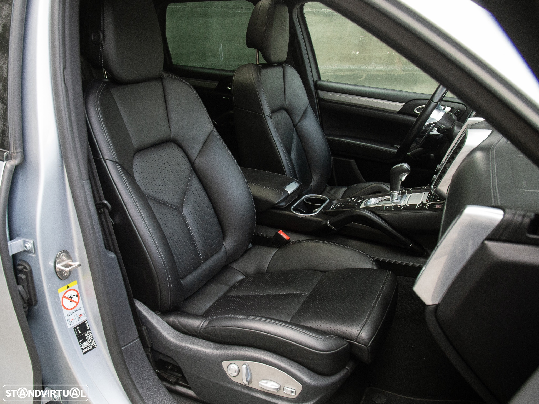 Porsche Cayenne S E-Hybrid Platinum Edition - 15