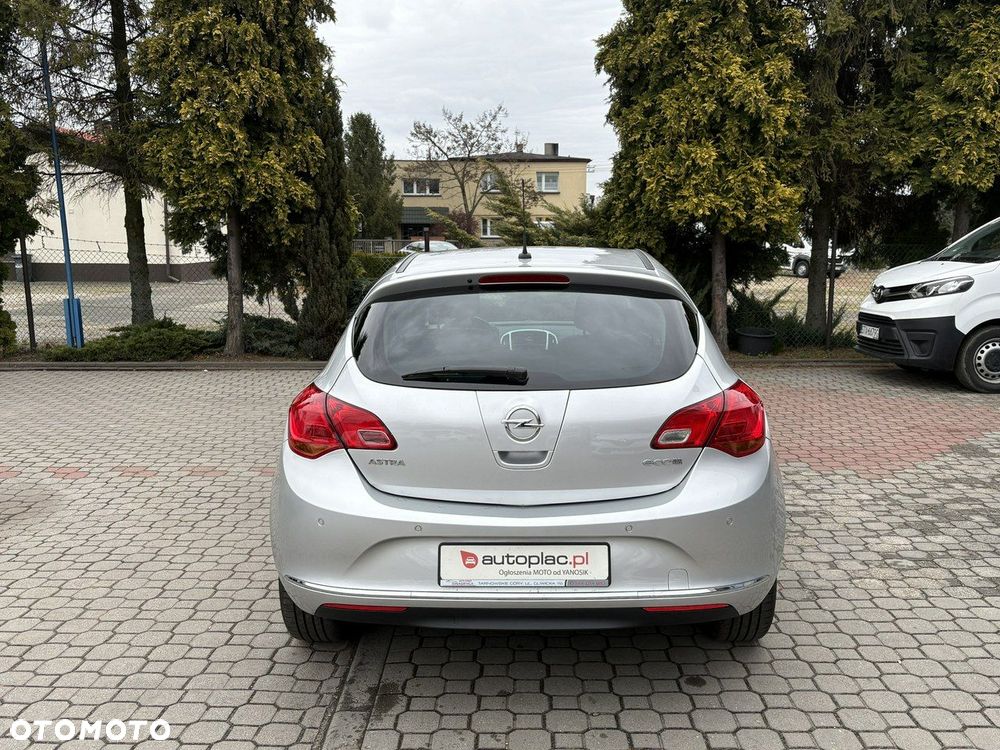 Opel Astra - 6