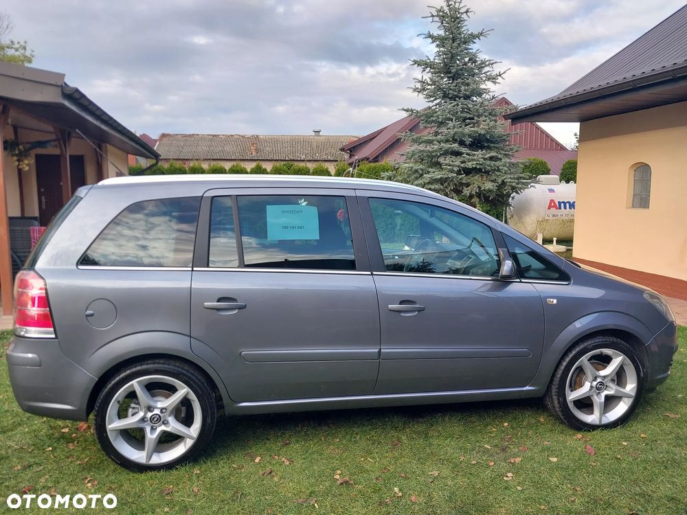 Opel Zafira 1.8 - 5