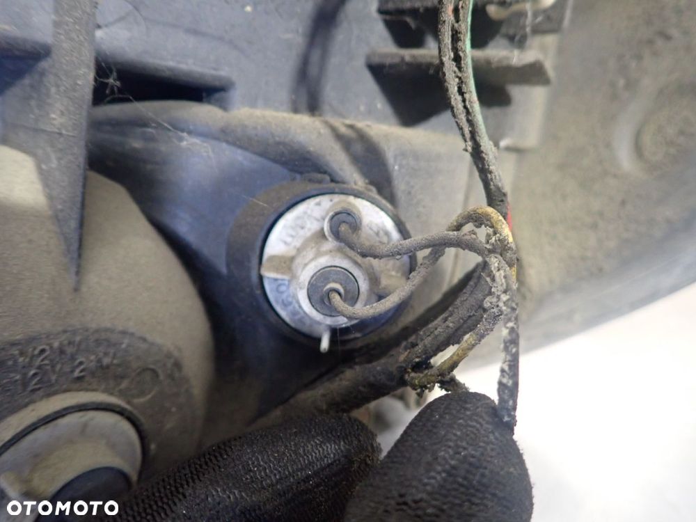 LAMPA LEWA TYLNA SUBARU IMPREZA GX - 7