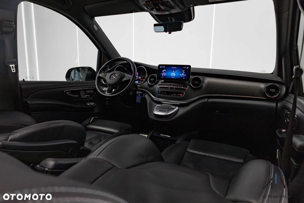 Mercedes-Benz Klasa V 300 d lang 4Matic 9G-TRONIC Avantgarde - 12