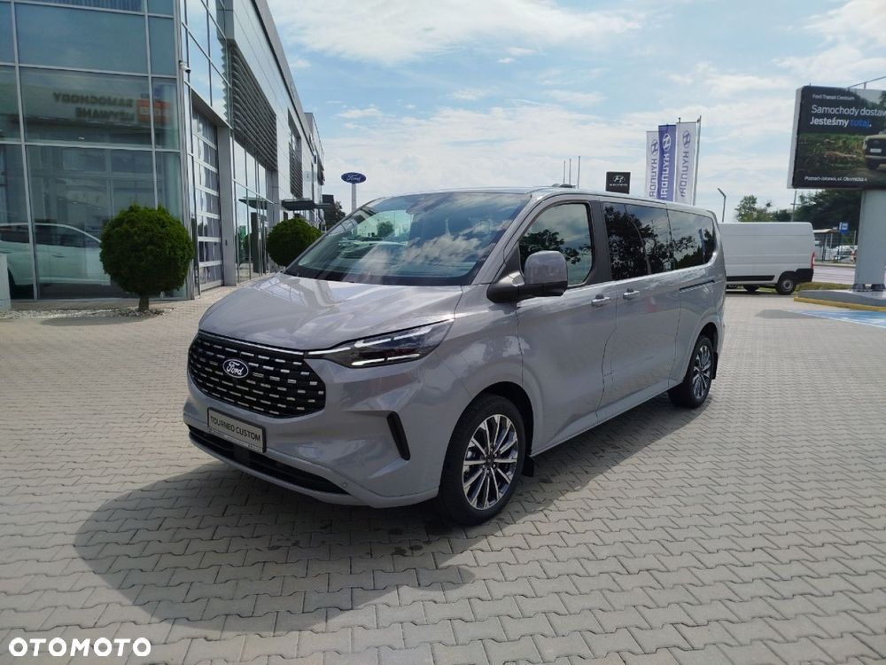 Ford Tourneo Custom 320 L2H1 VA Autm Titanium X - 2