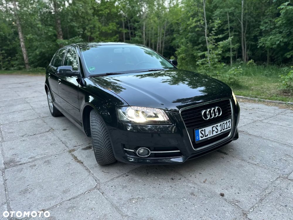 Audi A3 Sportback - 2