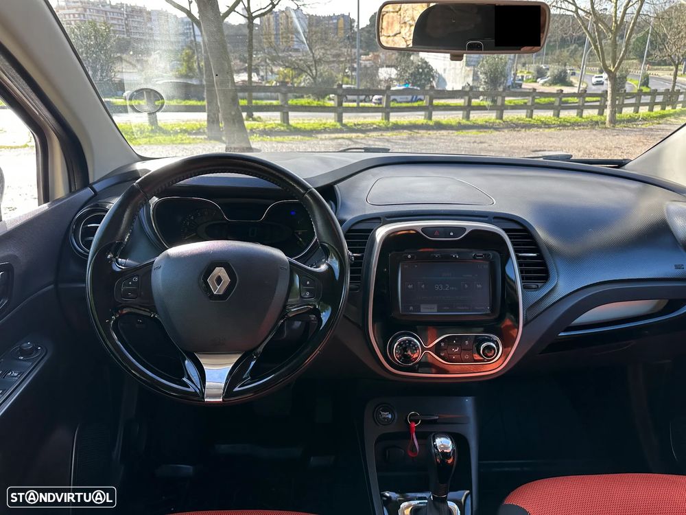 Renault Captur ENERGY TCe 120 EDC Luxe - 16