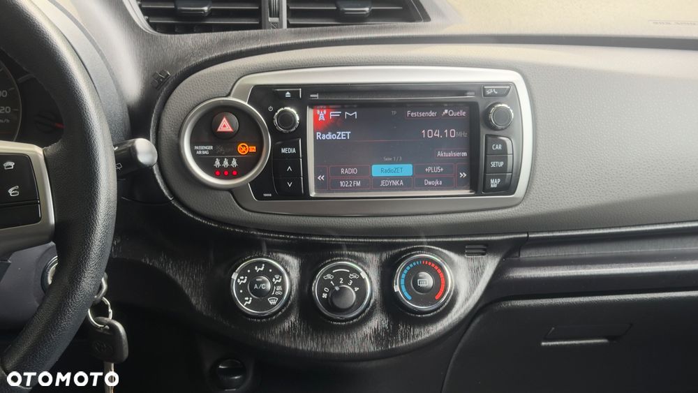 Toyota Yaris 1.33 Prestige - 17