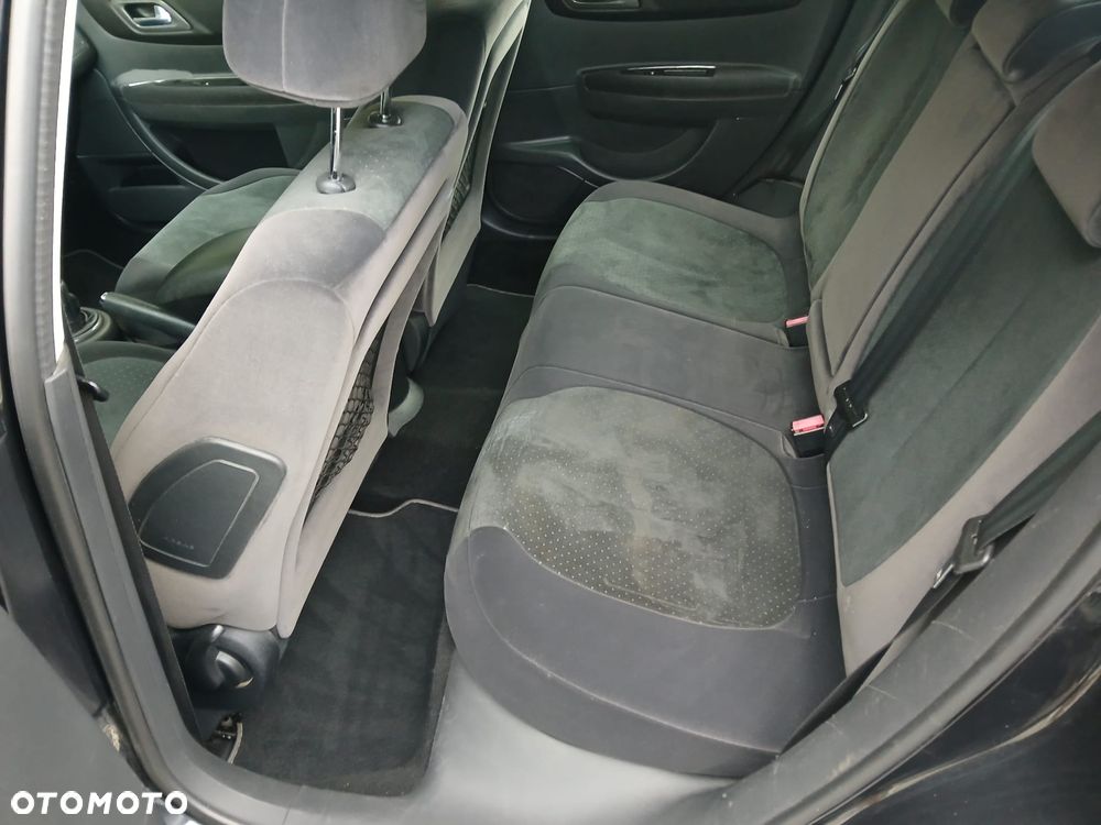 Citroën C4 2.0 16V Exclusive - 13