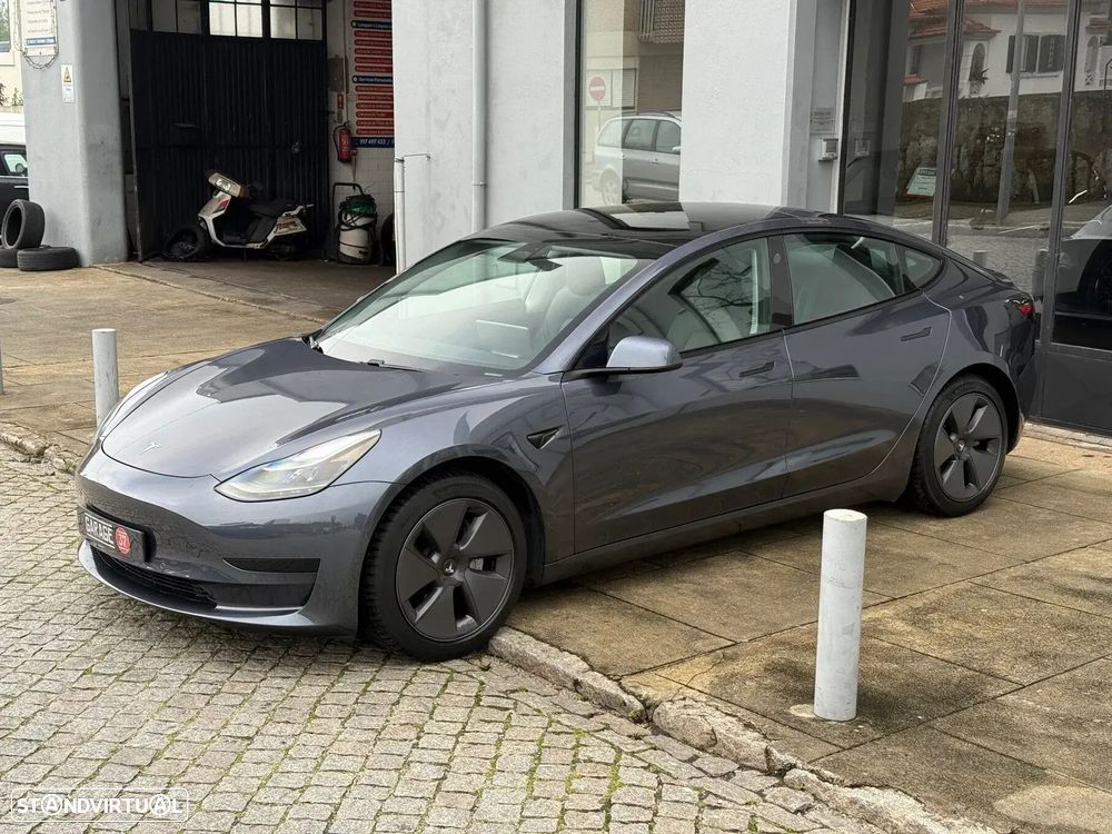Tesla Model 3 Standard Range Plus RWD - 5