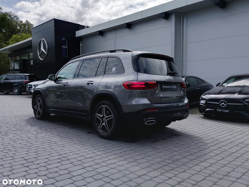 Mercedes-Benz GLB 200 mHEV AMG Line 7G-DCT - 3