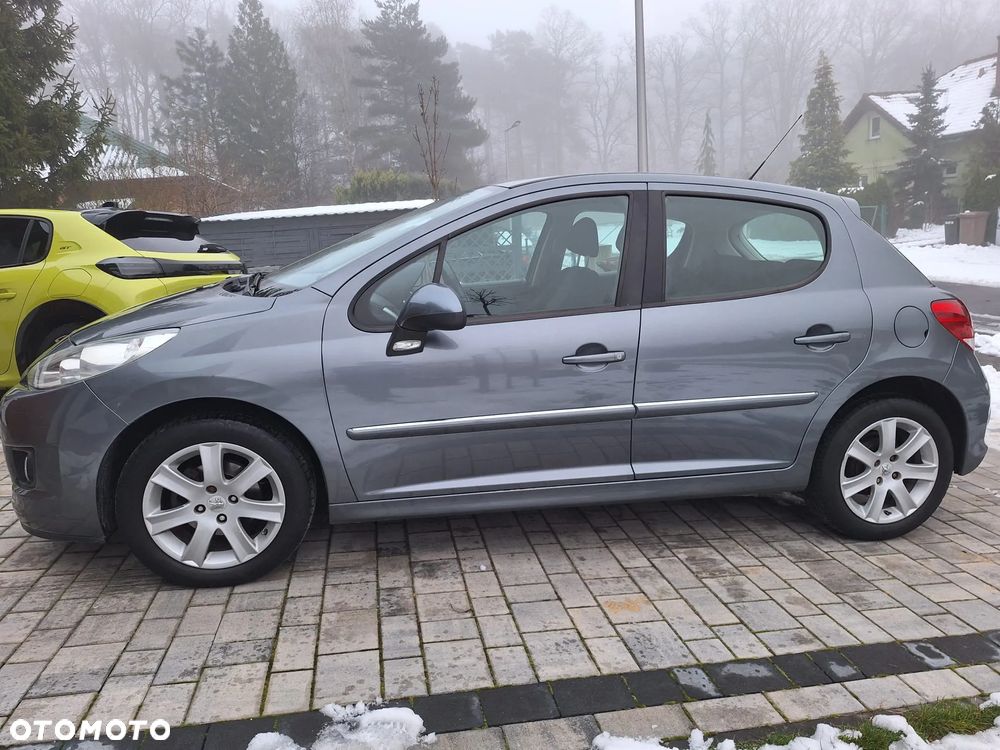 Peugeot 207 1.6 HDi Active - 1