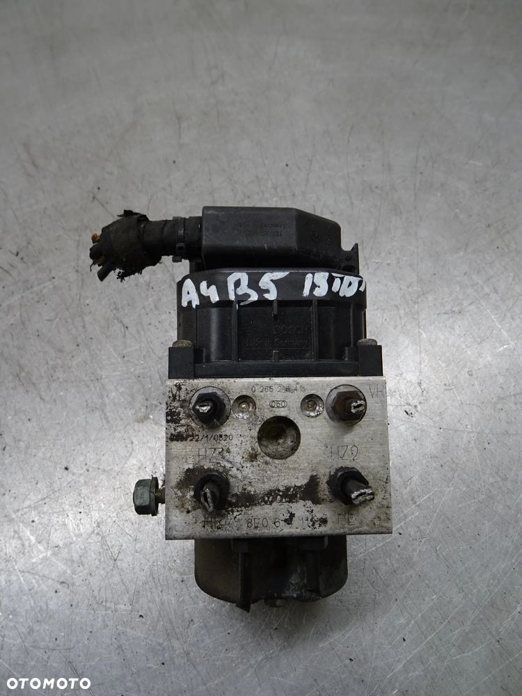 AUDI A4 B5 KOMBI 1.9 TDI POMPA ABS HAMULCOWA 0273004132