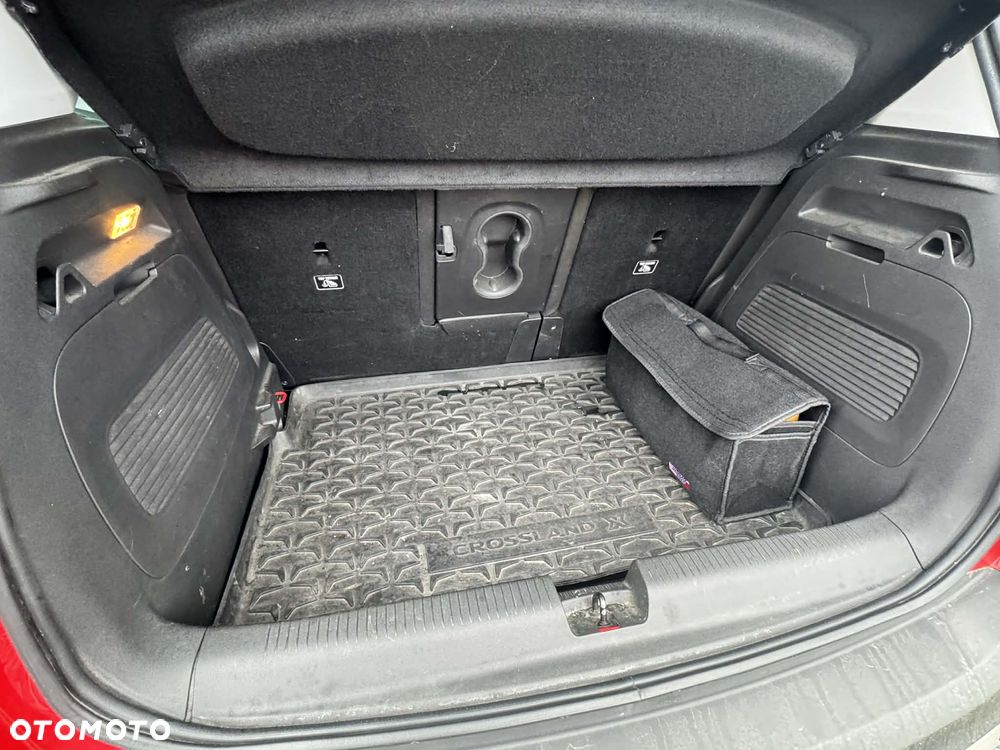 Opel Crossland X 1.2 T Elite S&S - 11