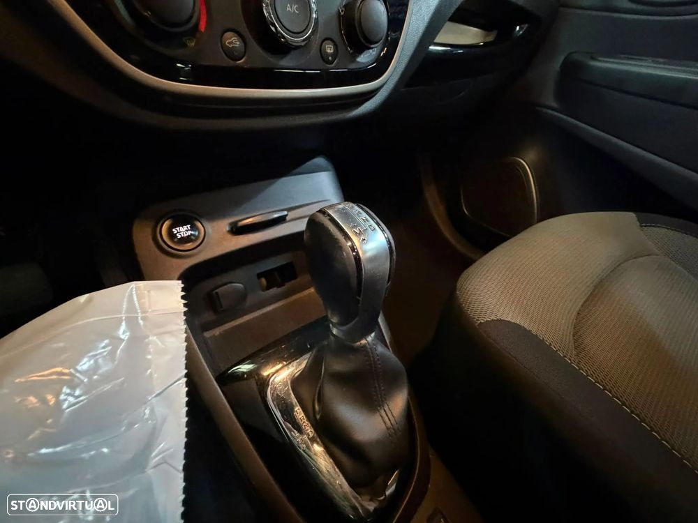 Renault Captur - 24