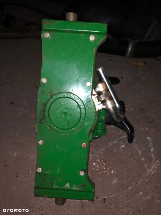 John Deere Zaczep Rozstaw 390 - 4