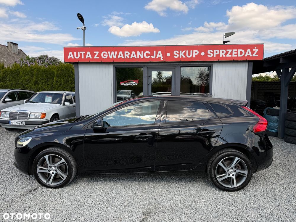 Volvo V40 D3 Momentum - 30
