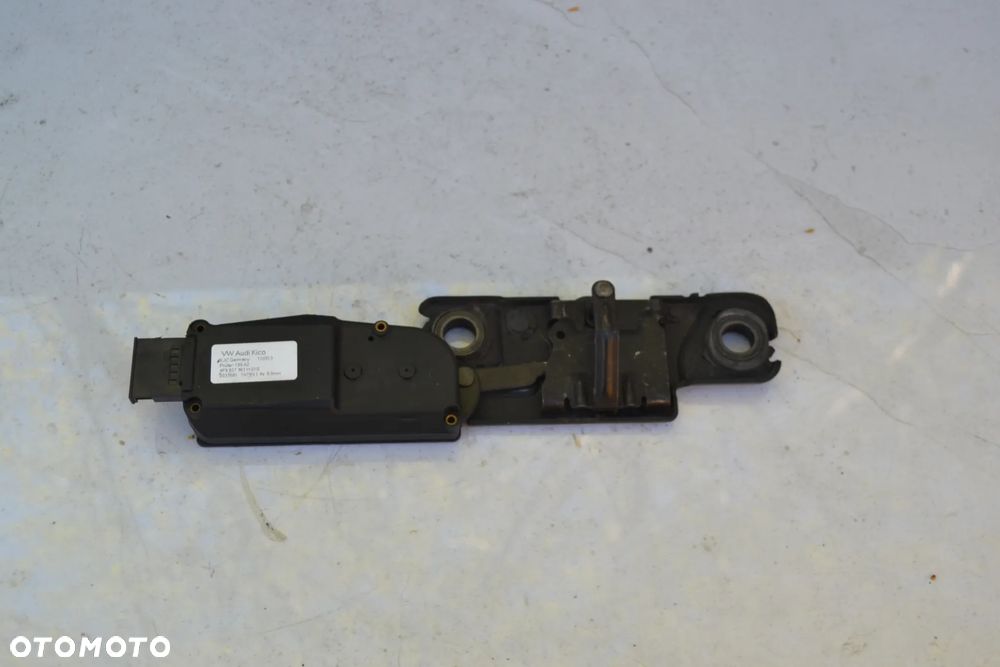 AUDI A4 B8 A6 C6 C7 Q3 Q5 Q7 MECHANIZM DOCIĄG DOMYKANIA KLAPY BAGAŻNIKA ORYGINAŁ 4F9827383H - 2