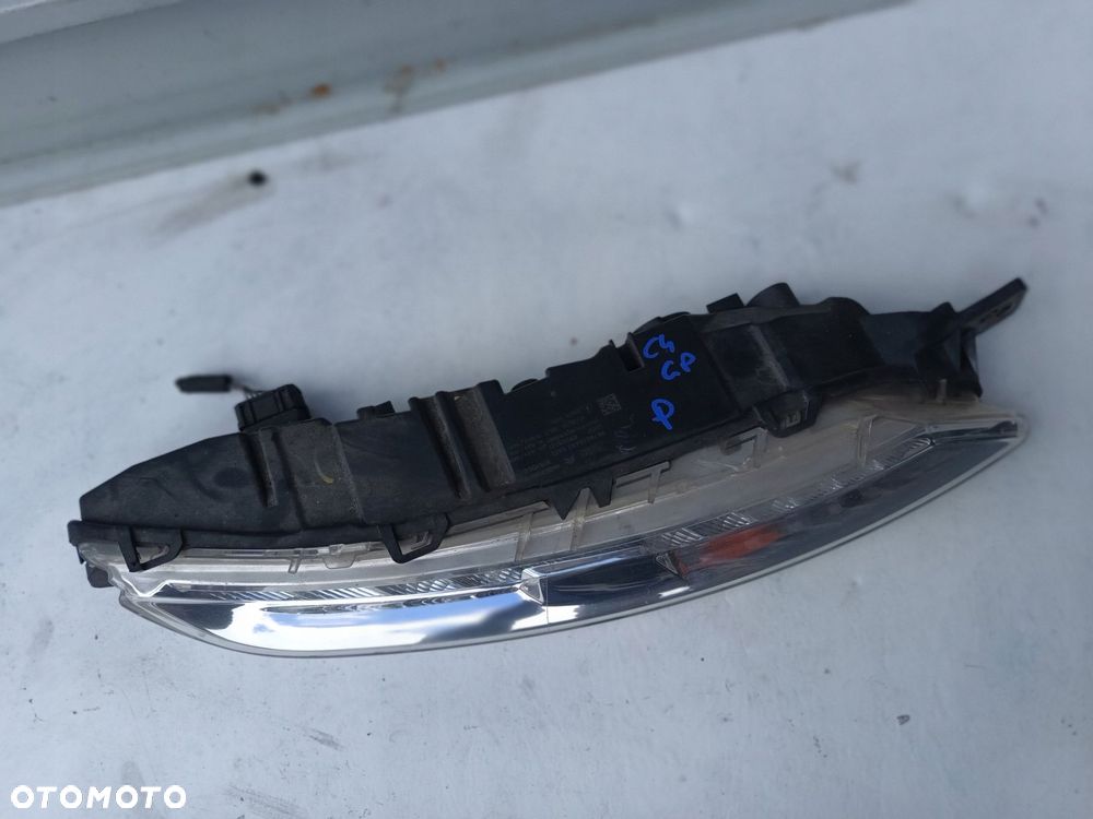 citroen c4 ii gp picasso 13 lampa prawy przód led drl + kostka 9676036480 - 3